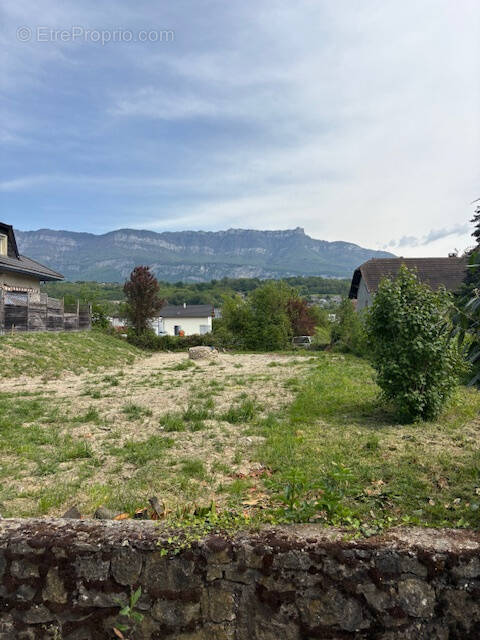 Terrain à VOGLANS