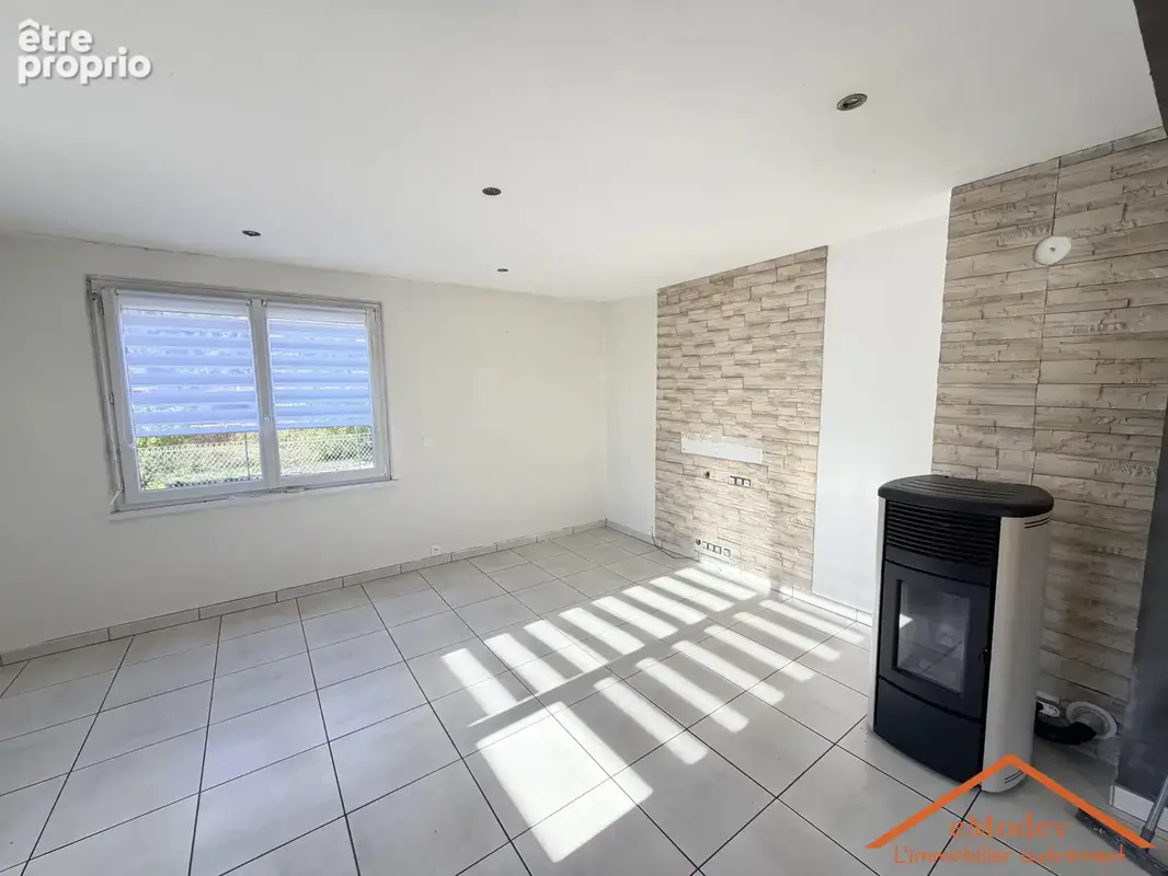 Maison 6 pièces 110 m² à vendre à Pouxeux (88550) - photo 3