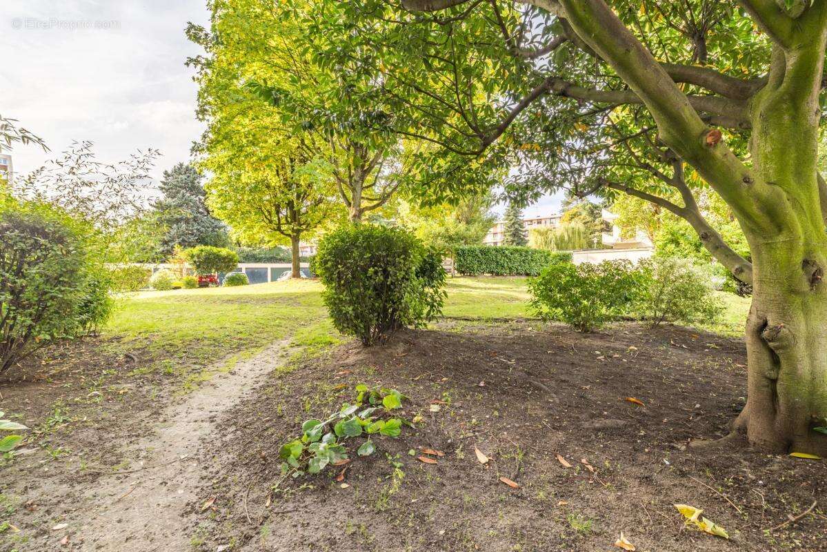 Appartement à EPINAY-SUR-SEINE
