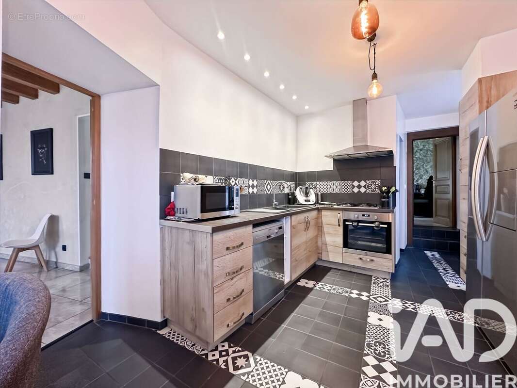 Photo 9 - Maison à MONTEREAU-FAULT-YONNE