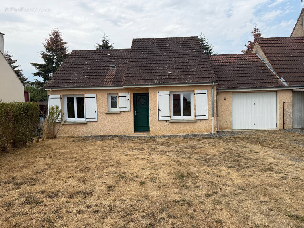 Maison à PIERREFITTE-SUR-LOIRE