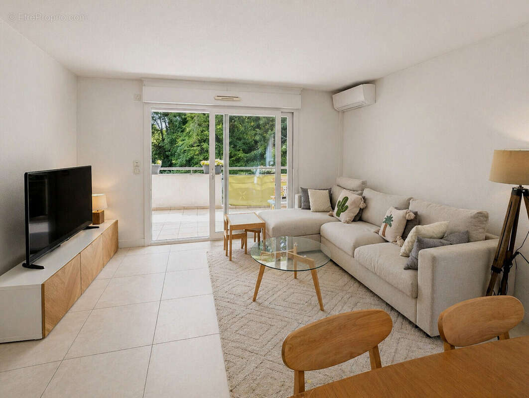 Appartement à CAGNES-SUR-MER