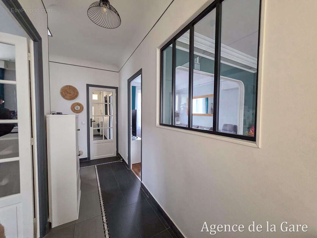 Maison à SARTROUVILLE