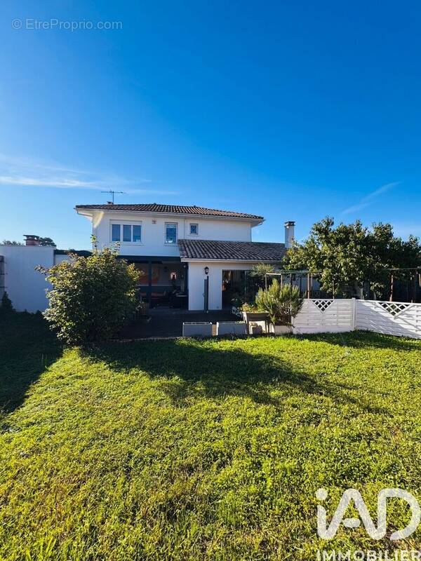 Photo 1 - Maison à PESSAC