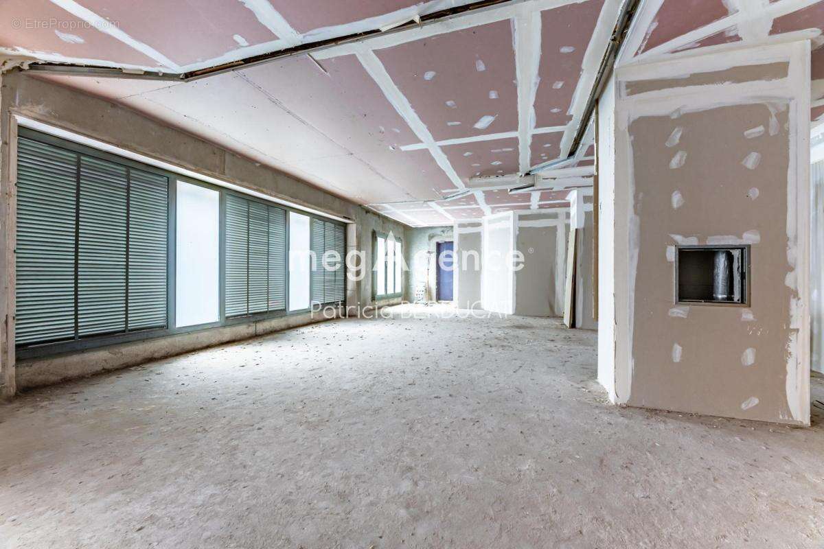 Commerce à BOULOGNE-BILLANCOURT