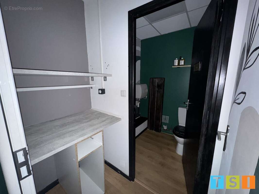 Local commercial rénové  49 m² au cur de ville - photo 4