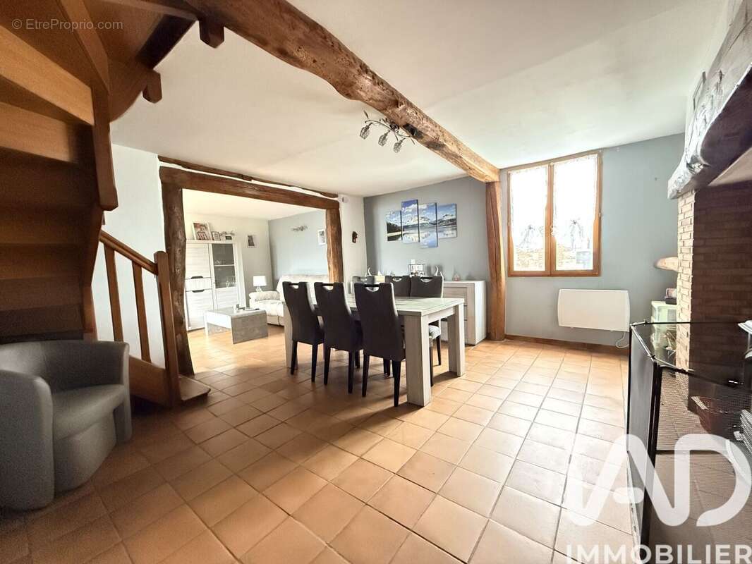 Maison 110 m² à Therdonne  - photo 4