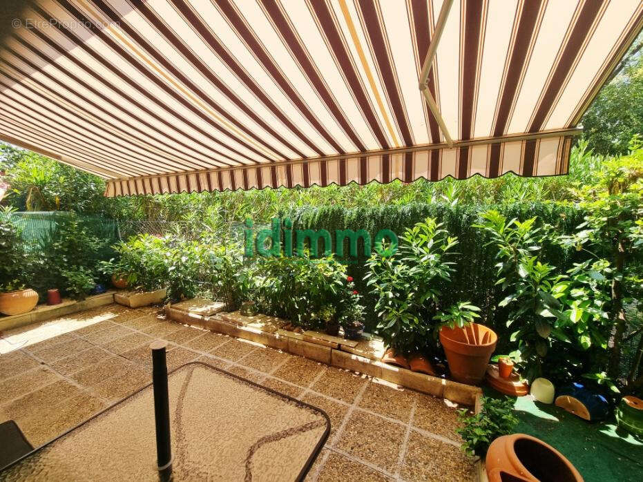 Exclusivité Draguignan dans résidence standing bel F2 de 63m rez de jardin parking cave 178500€ crn2408 dpe c - photo 6