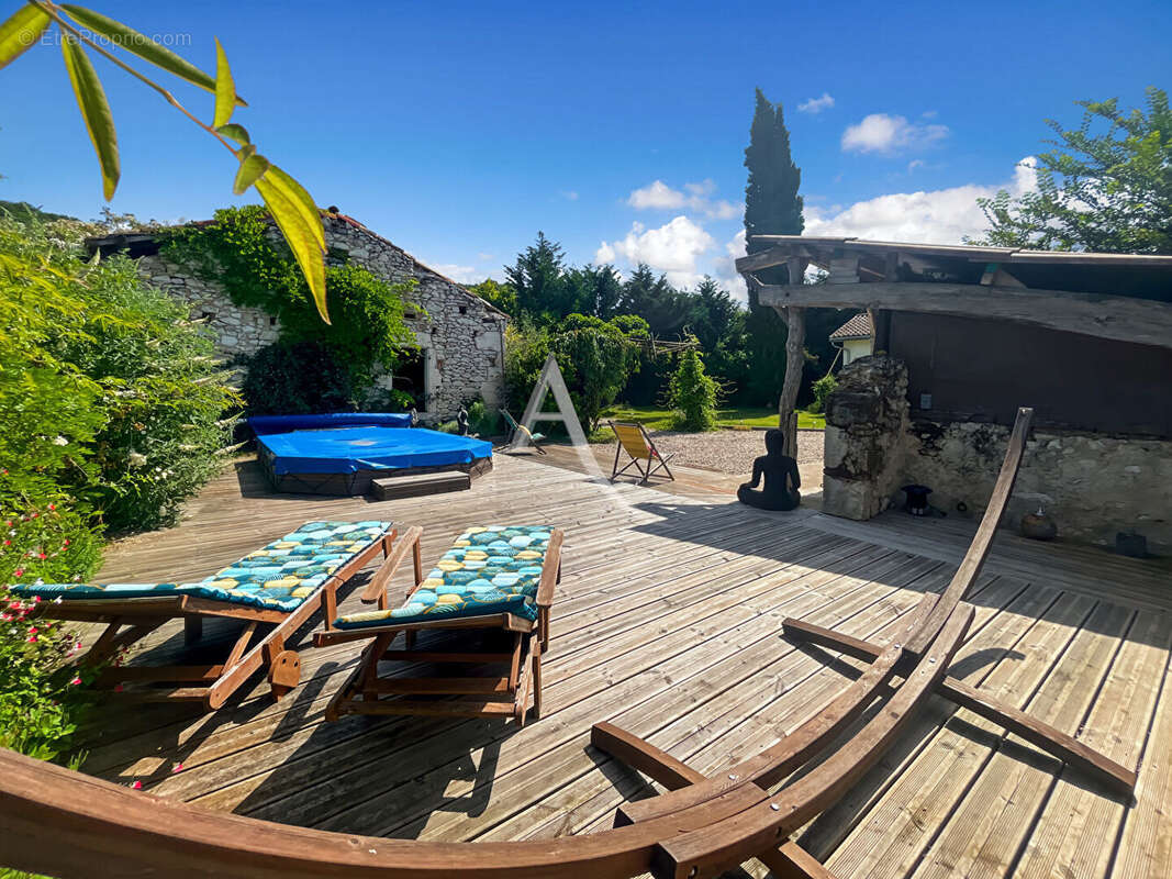 Maison à TOURNON-D&#039;AGENAIS