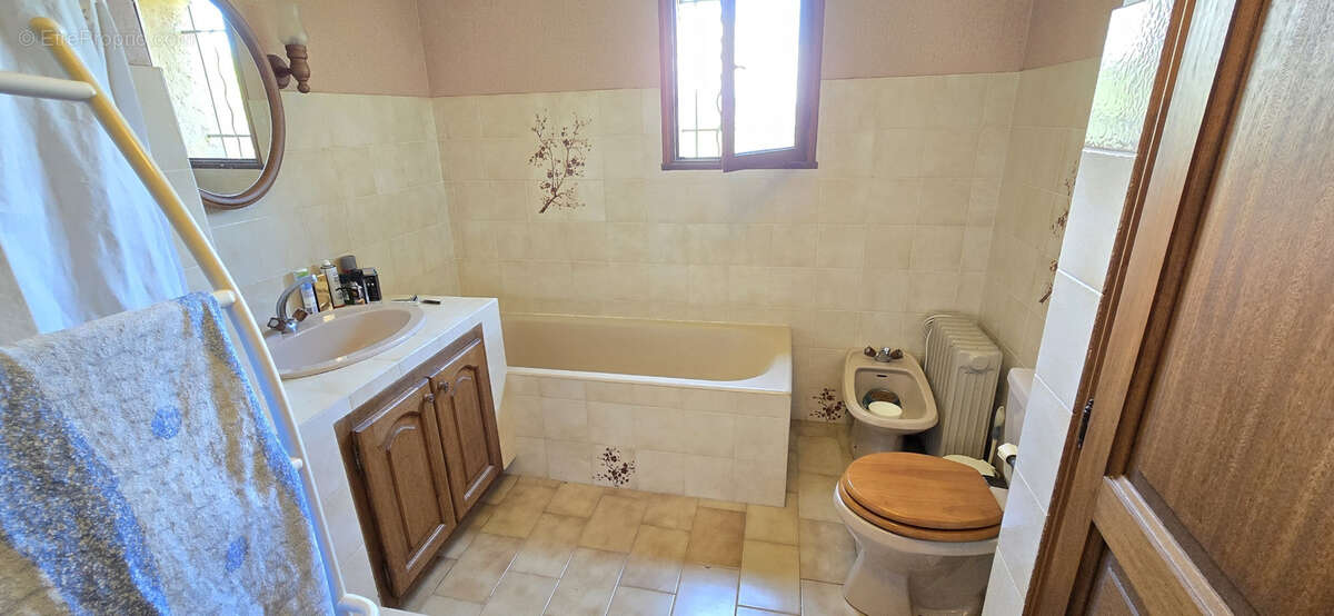 Maison à CALLAS