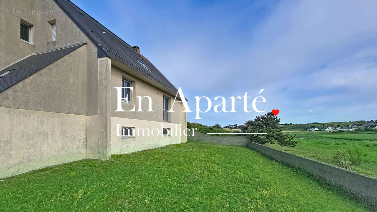 Maison à SAINT-PAIR-SUR-MER
