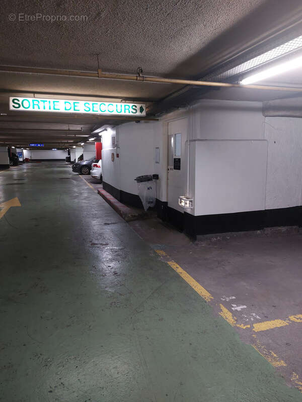 Parking à NICE