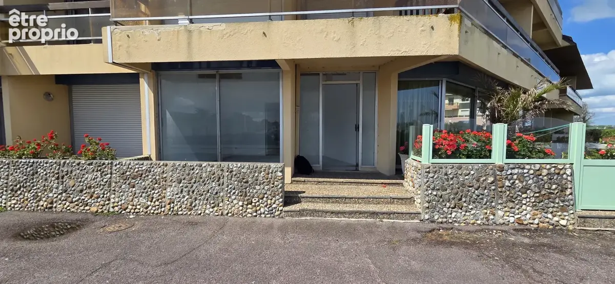 Commerce à GRANDCAMP-MAISY