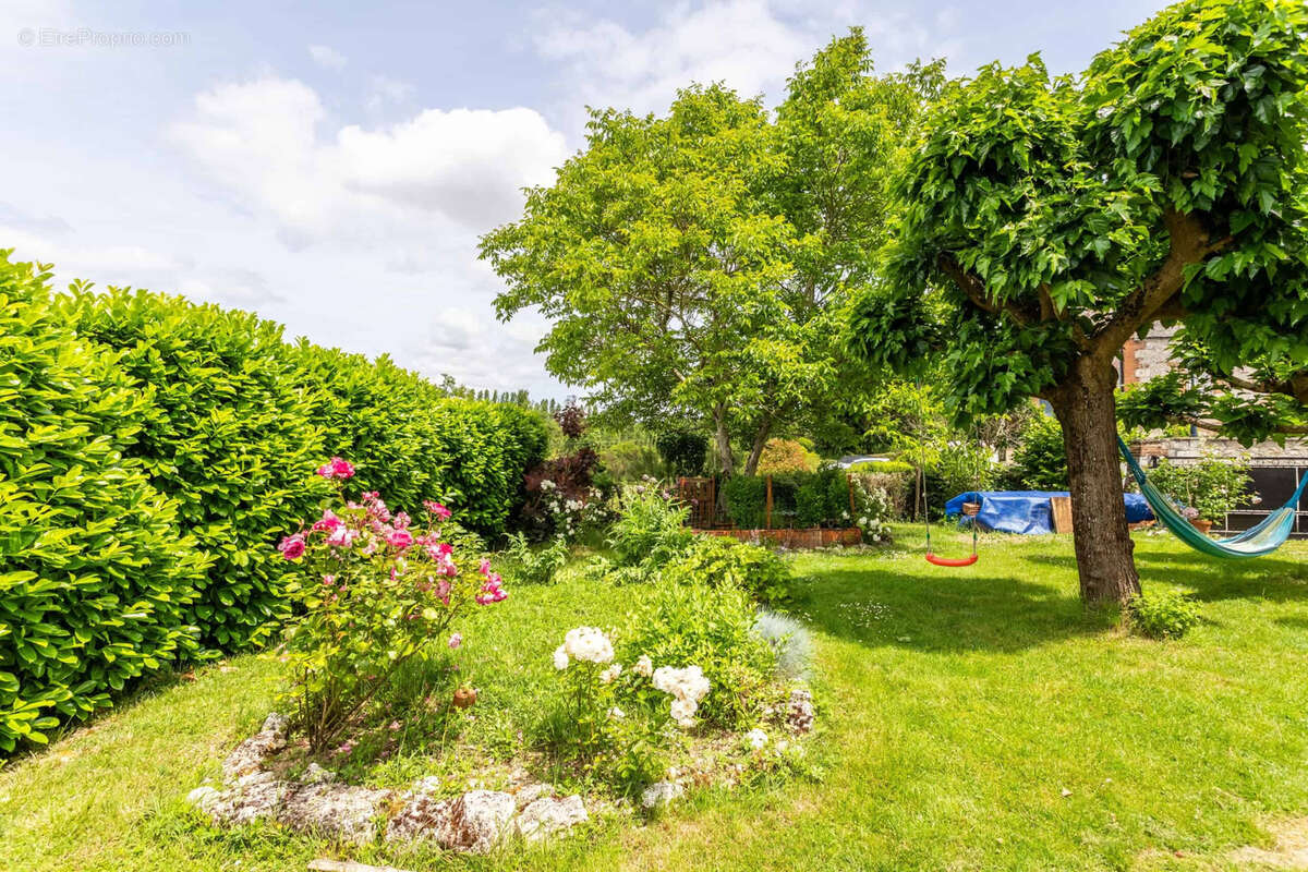 Maison de village avec piscine et jardin - photo 30