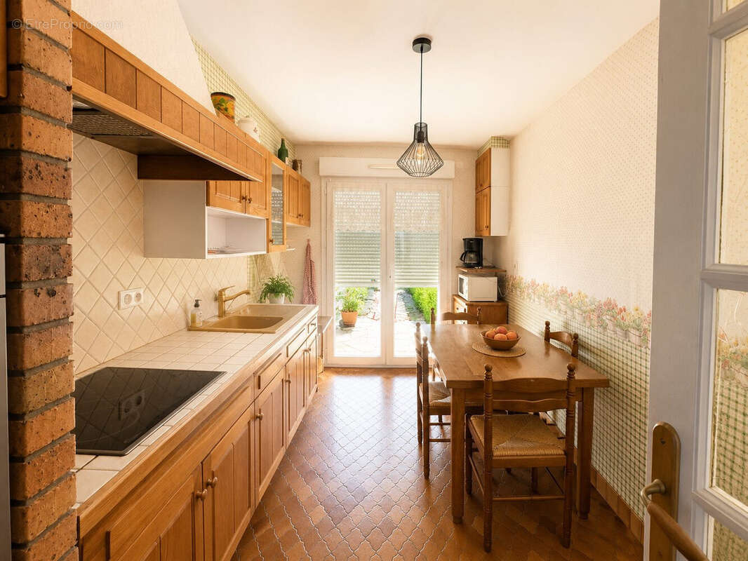 Maison 81 m² à La Chapelle-Saint-Mesmin  - photo 8