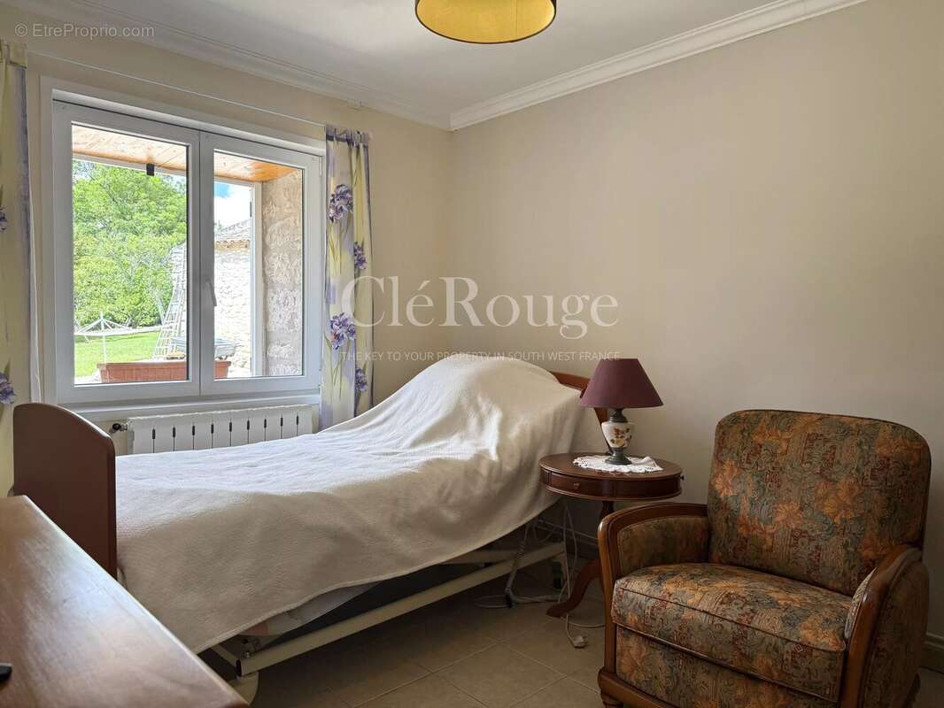 Eymet – Superbe propriété en pierre avec deux maisons et piscine chauffée - photo 15