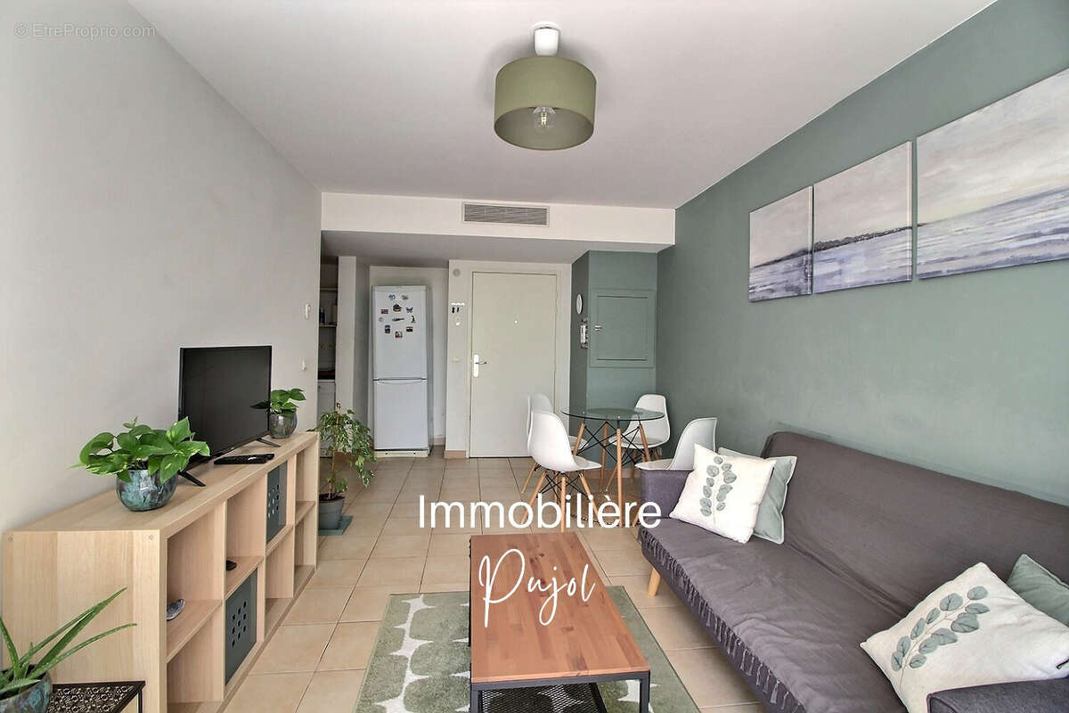 Appartement à MARSEILLE-9E