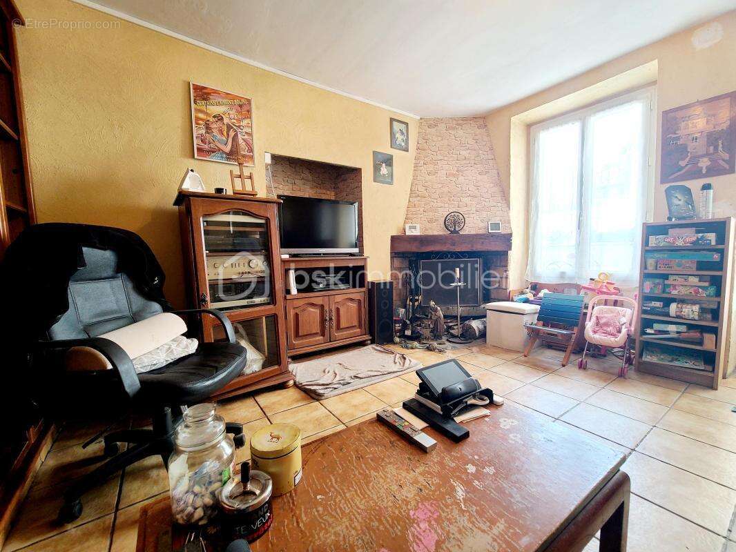 Maison à GRIGNY