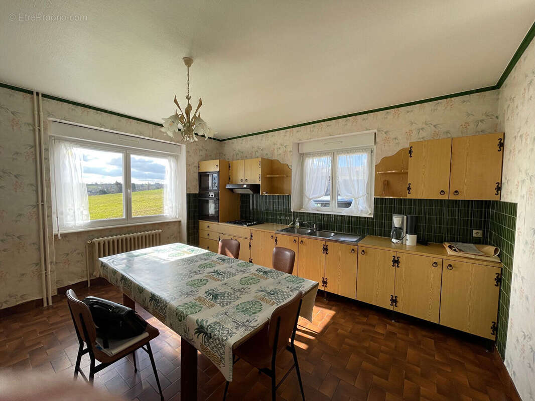 Maison à SAINT-POL-DE-LEON