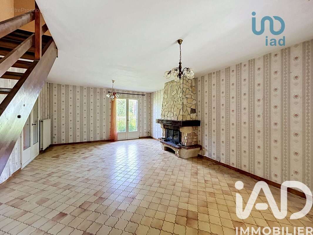 Maison 105 m² à Saint-Jean-De-Muzols  - photo 5