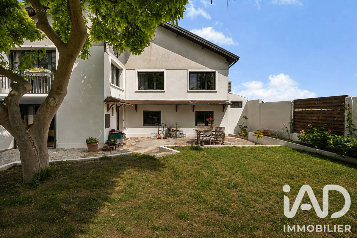 Photo 1 - Maison à NOISY-LE-GRAND