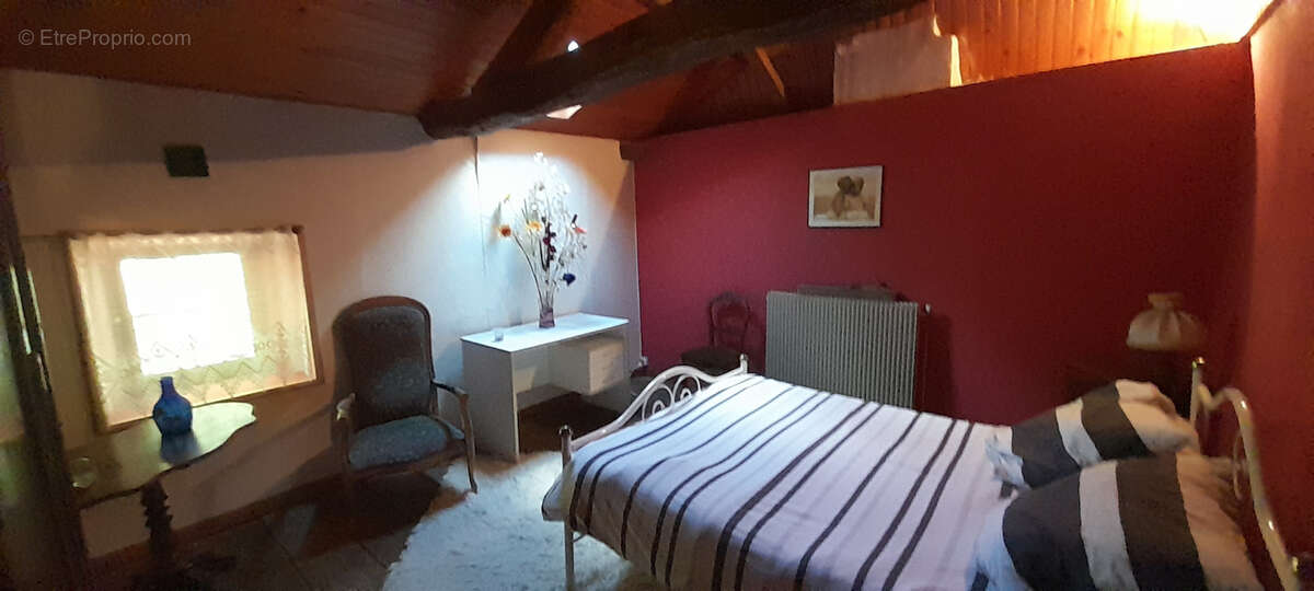 Maison à SAINT-PRIVAT-DES-PRES