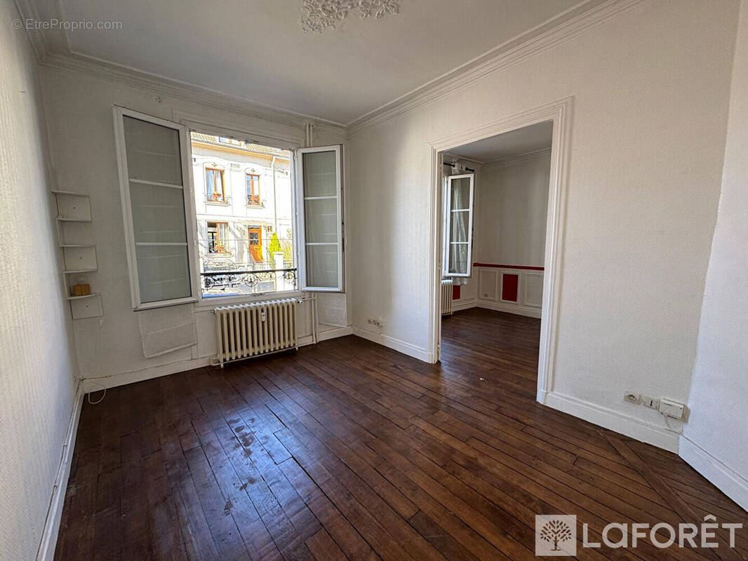 Appartement à ASNIERES-SUR-SEINE