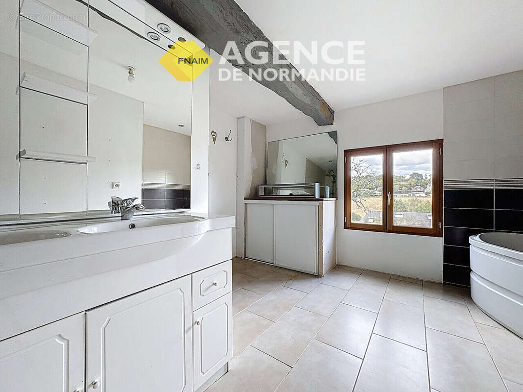 Maison à VILLERS-EN-OUCHE