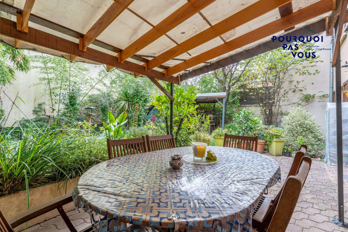 Maison à VILLEURBANNE