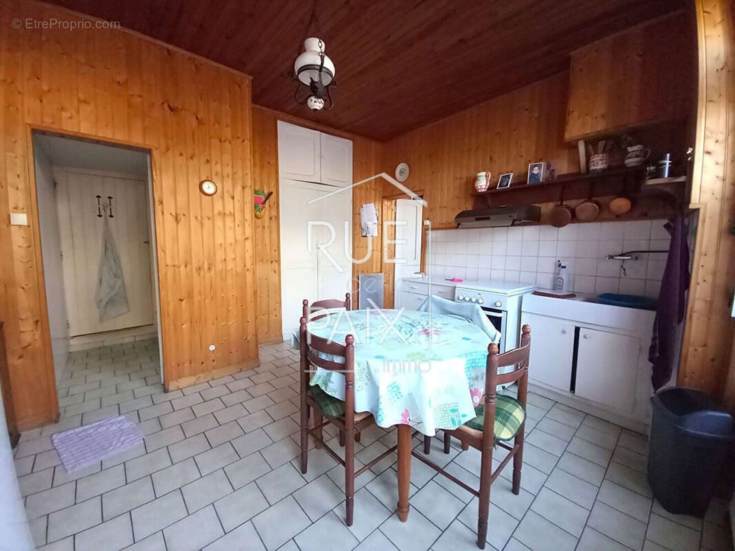 Maison Loudun 4 pièce(s) 80 m2 - photo 4