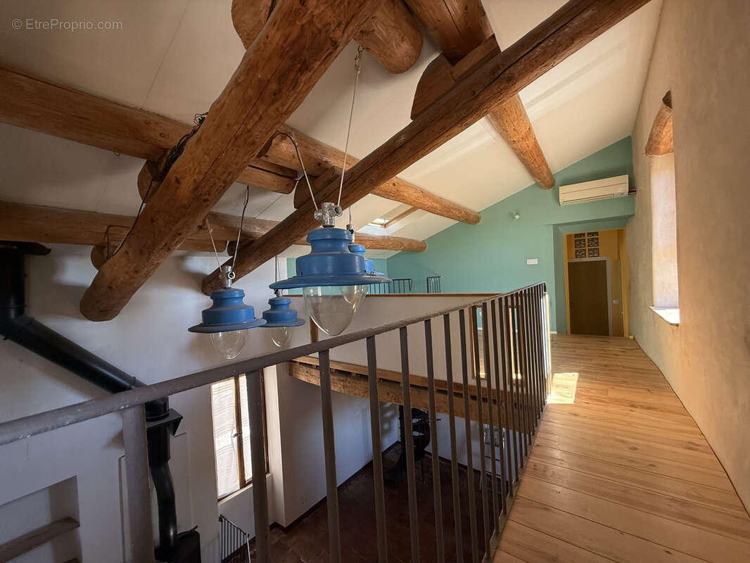 Maison à MONTPEYROUX