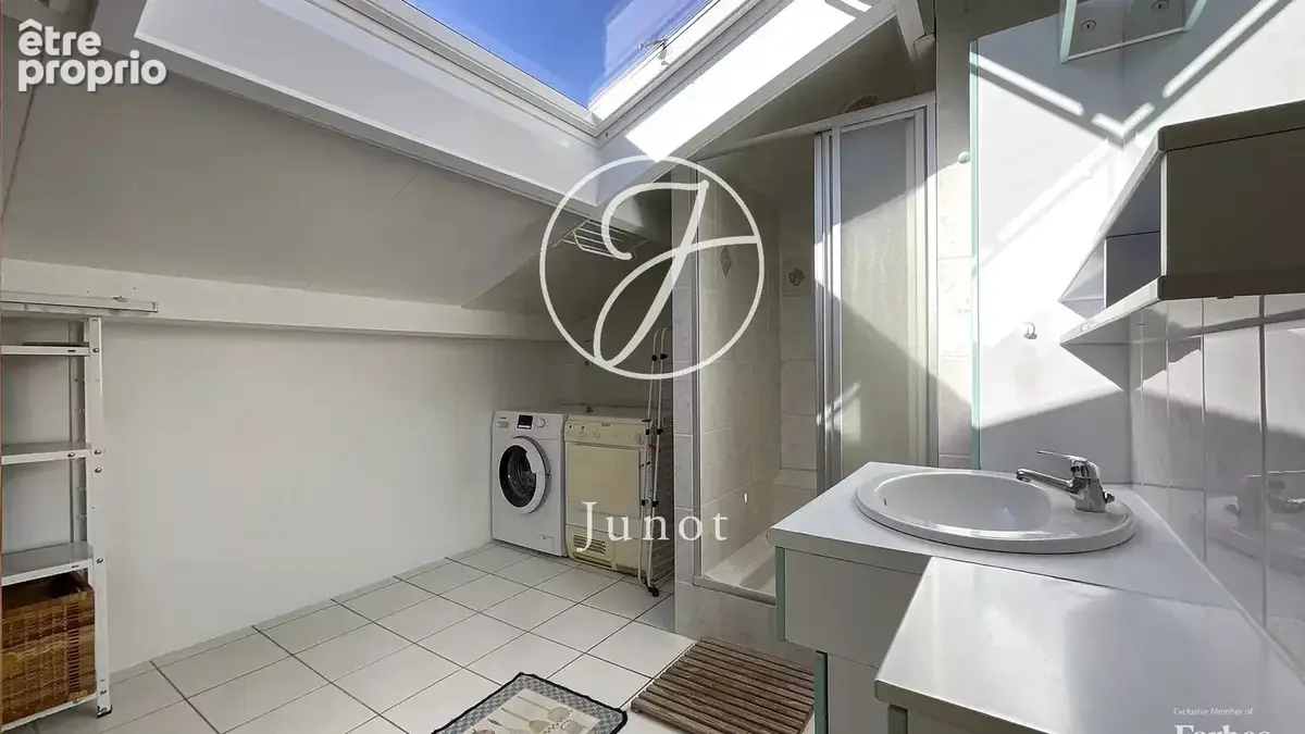 Villeneuve d'Ascq - Maison - 5 pièces -125m² - 4 Chambres - Jardin - Garage - photo 7