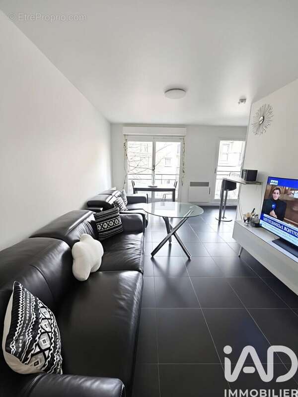 Photo 2 - Appartement à SAINT-DENIS