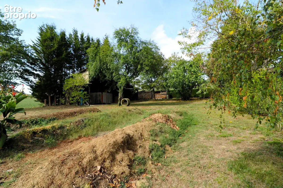 Charmante Ferme rénovée à haute performance énergétique, terrain 10628m2, piscine, dépendances - photo 30