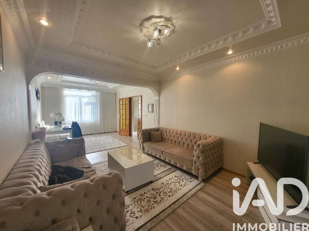 Maison 180 m² à Montereau-Fault-Yonne  - photo 2