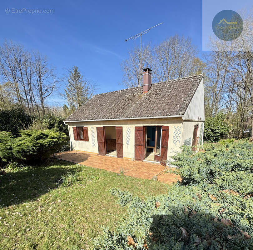 Maison à LORREZ-LE-BOCAGE-PREAUX