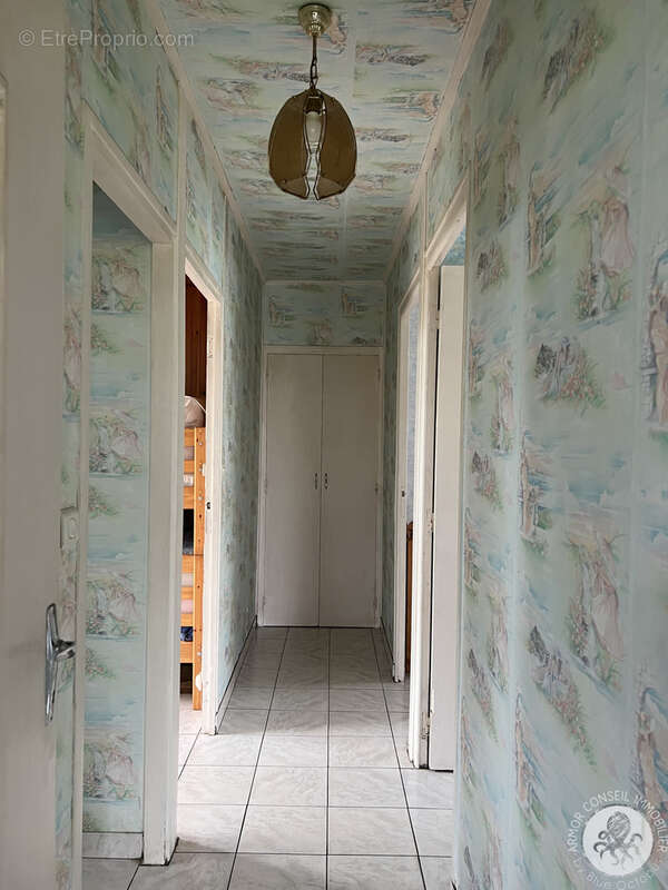 Maison à SAINT-JACUT-DE-LA-MER