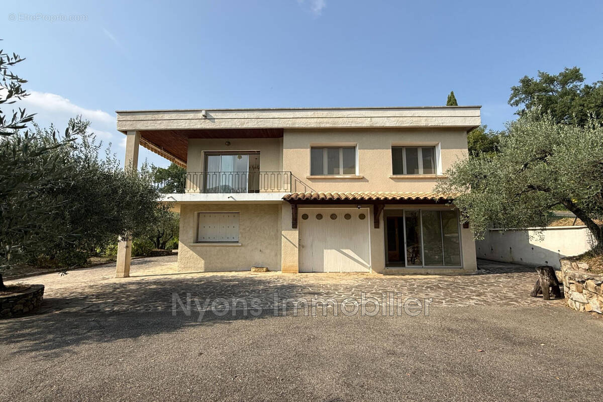 Maison à NYONS