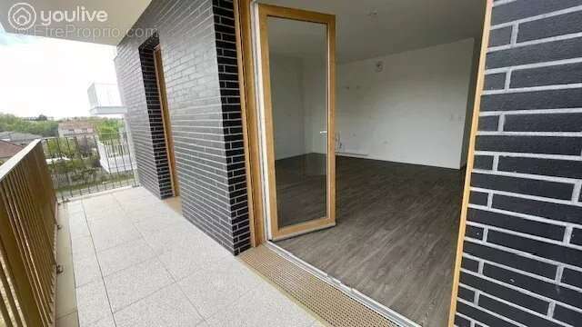 Appartement à SARTROUVILLE