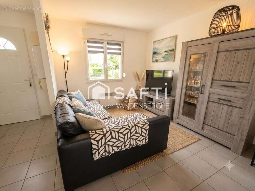 Maison 92 m² à Fressin  - photo 4