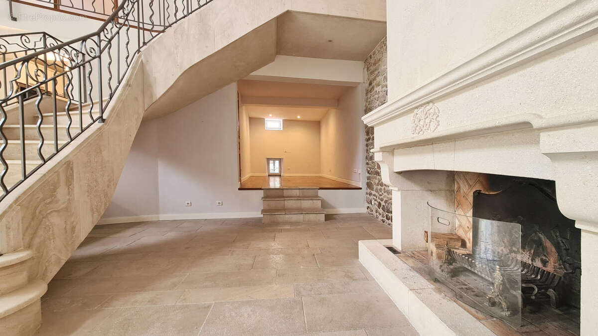 Maison à UZES