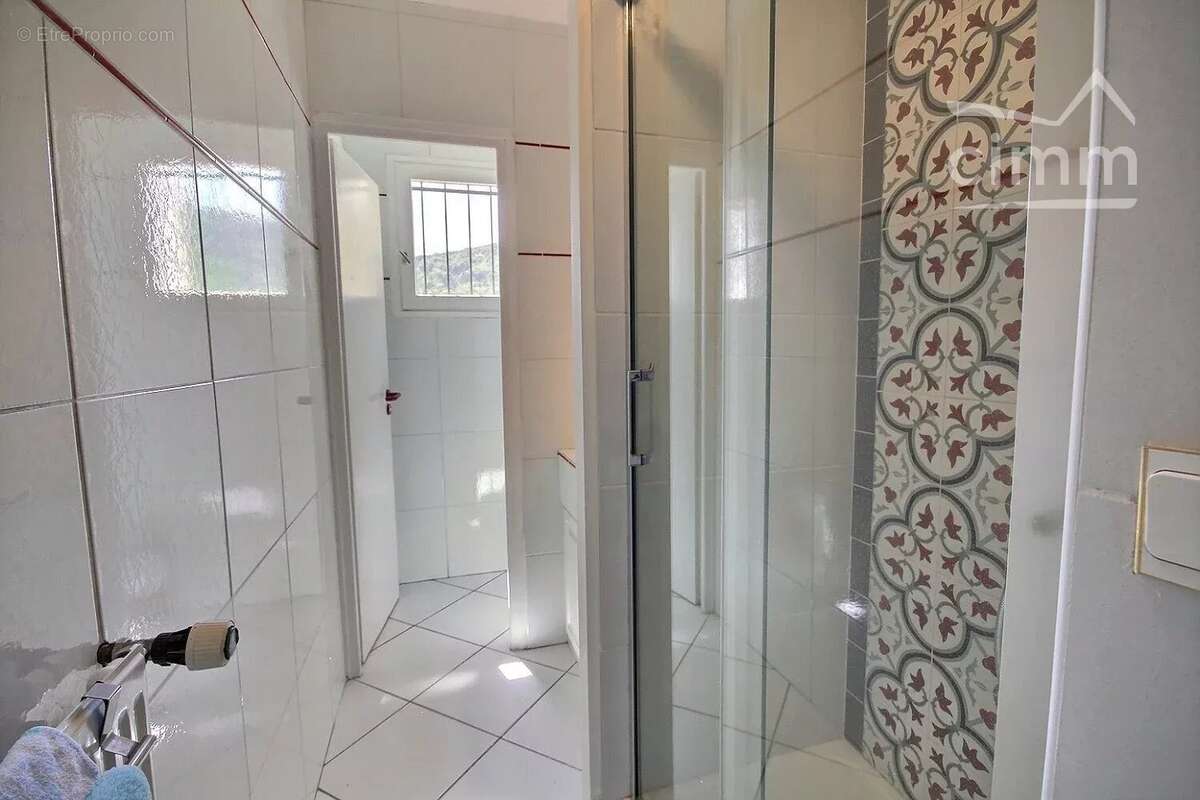 A vendre villa individuelle t5 166 m2 valgelon la rochette 73110 - photo 12