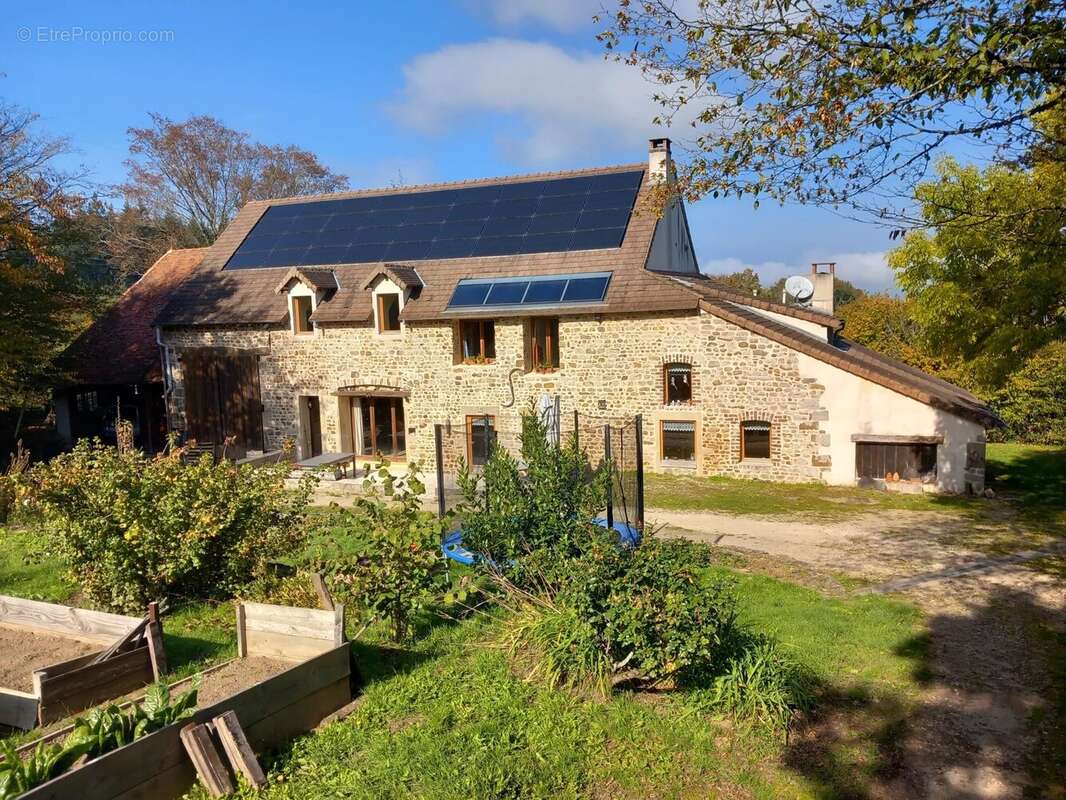 Maison à MONT-SAINT-VINCENT