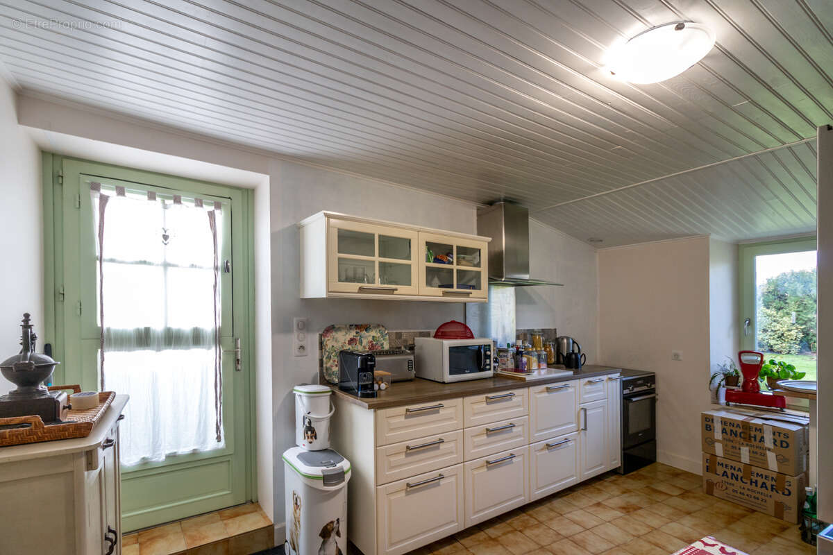 Maison à SAINT-SORNIN