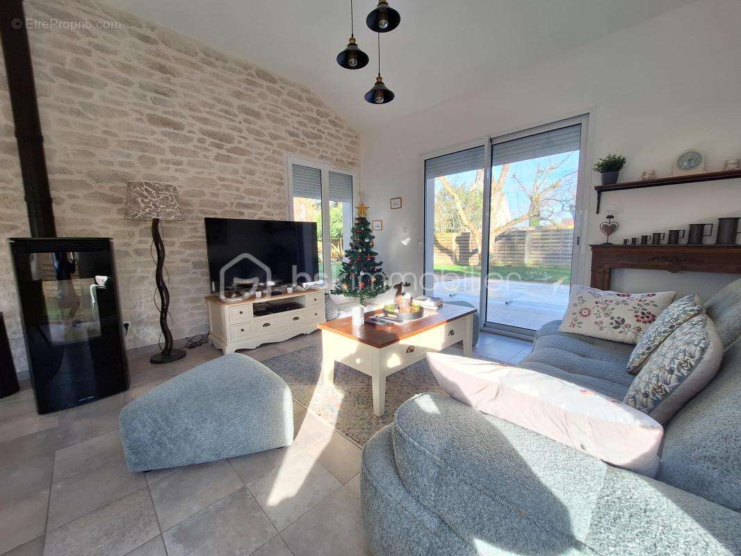 Maison à SAINT-HILAIRE-SAINT-MESMIN