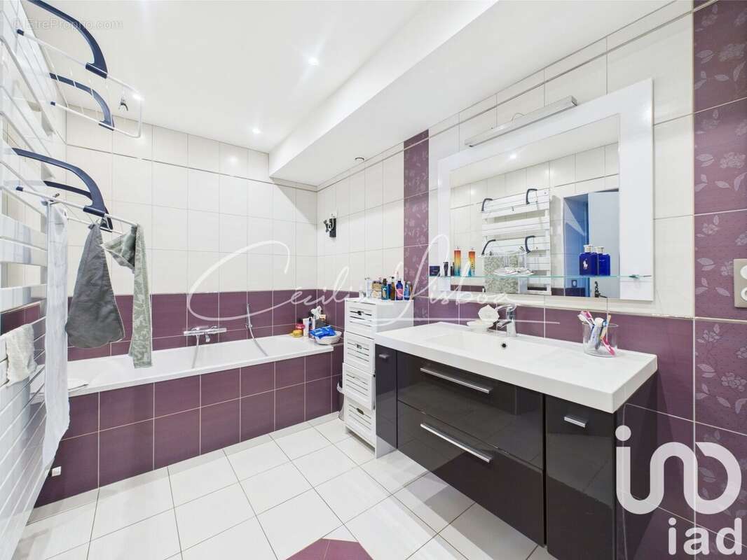 Photo 8 - Maison à SAINT-SEROTIN