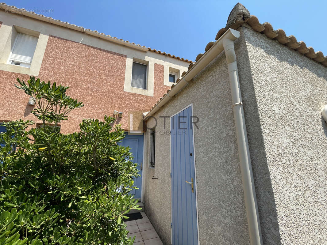 GRUISSAN   Maison 2 chambres avec jardin, véranda et parking à deux pas de la plage - photo 2