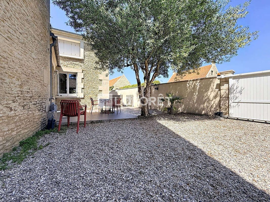 Maison à BIEVILLE-BEUVILLE