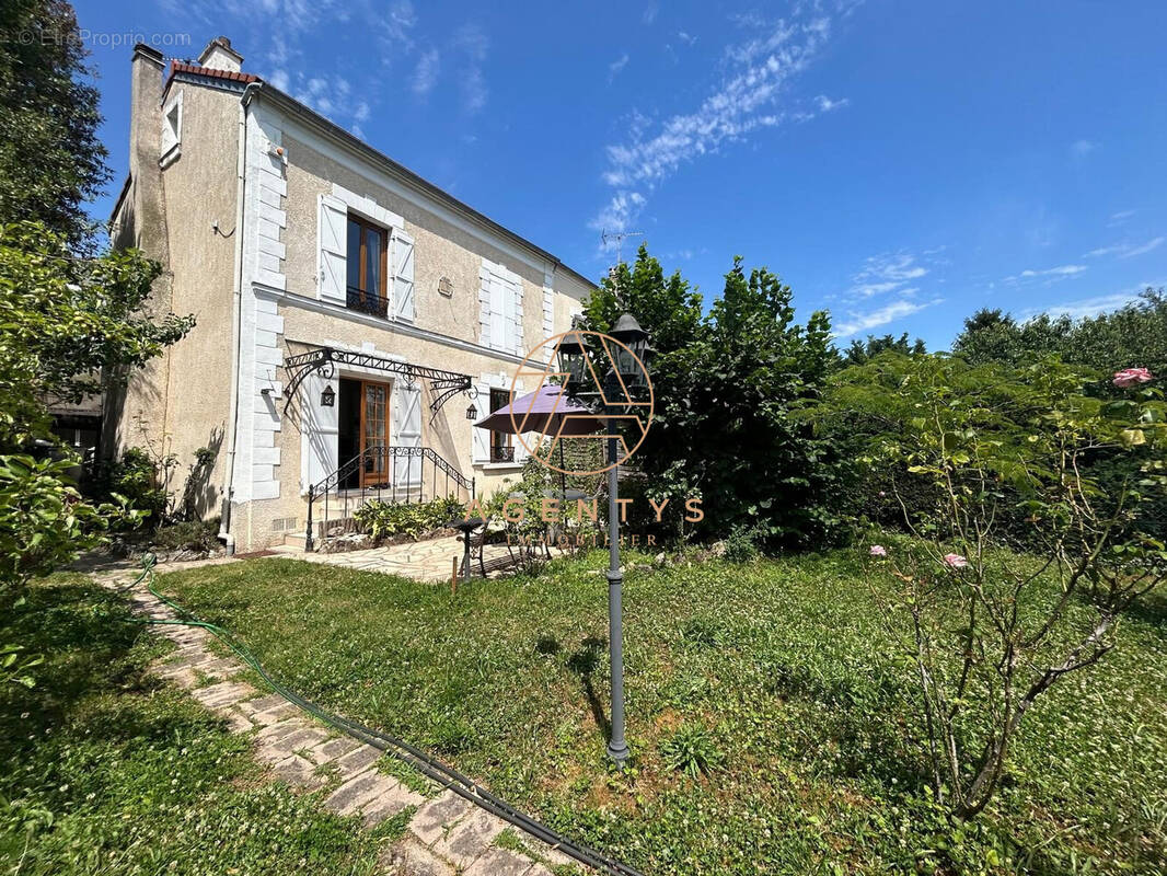 Maison à NOGENT-SUR-MARNE