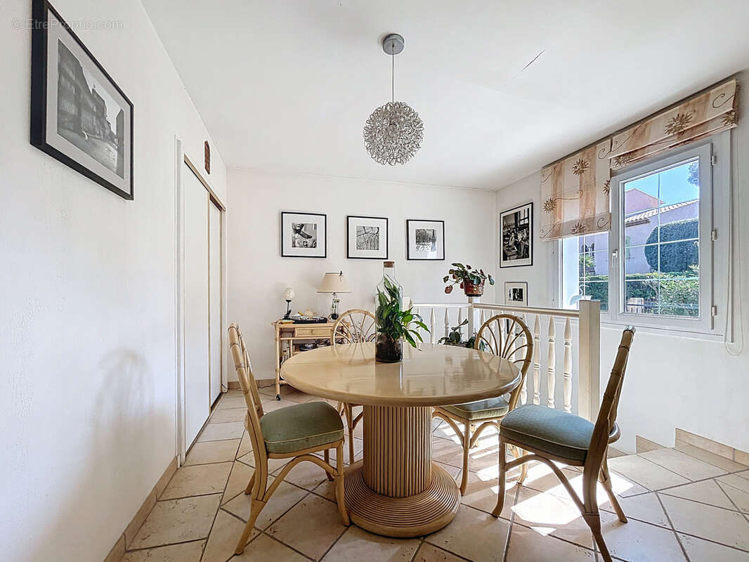 Maison à SAINT-RAPHAEL